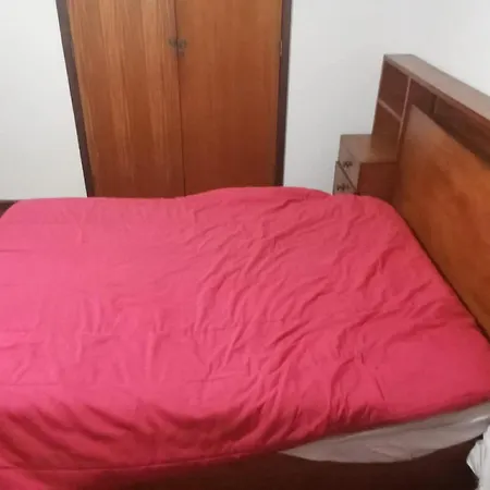 Apartment Com Varios Quartos Coimbra