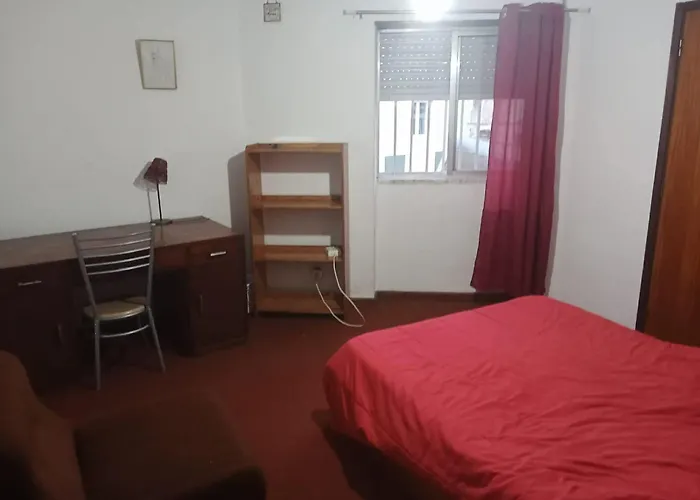 Room * Κοΐμπρα